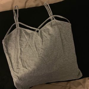 grey tank top